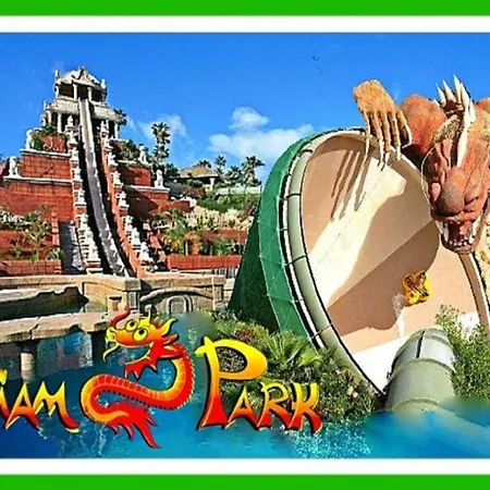 Апартаменти Cristianos Holidays *